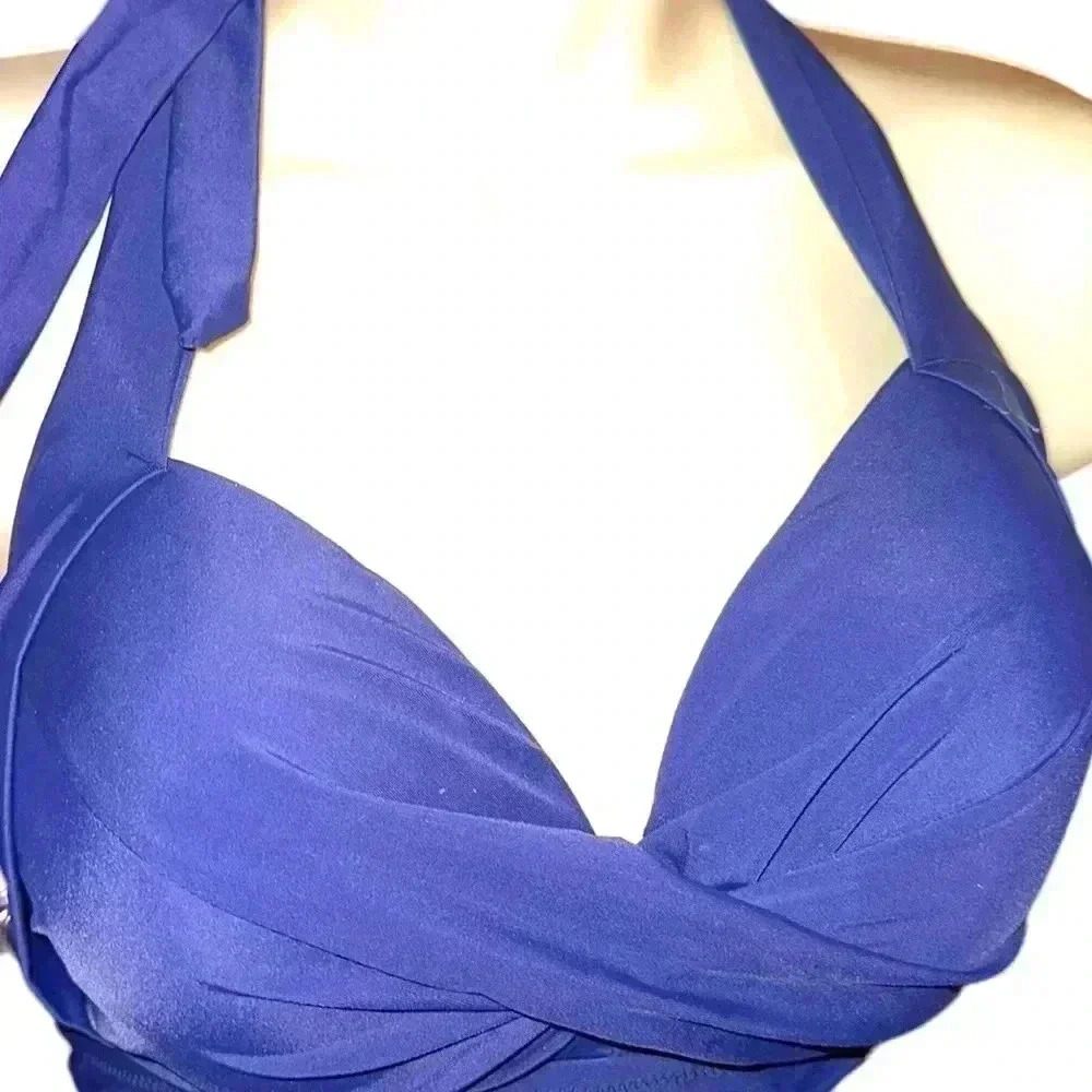 Three Swimsuit Tops🌸 - Picture 12 of 12